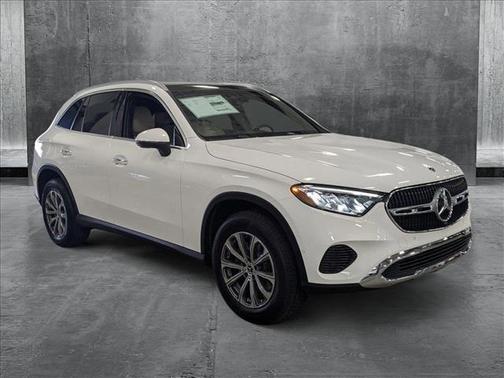 2025 Mercedes-Benz GLC 300 Base