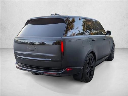 2023 Land Rover Range Rover P400 SE