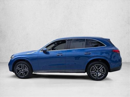 Starling Blue Metallic 2026 Mercedes-Benz GLC 300 4MATIC