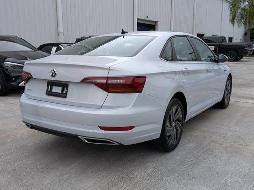 White 2019 Volkswagen Jetta 1.4T SEL Premium