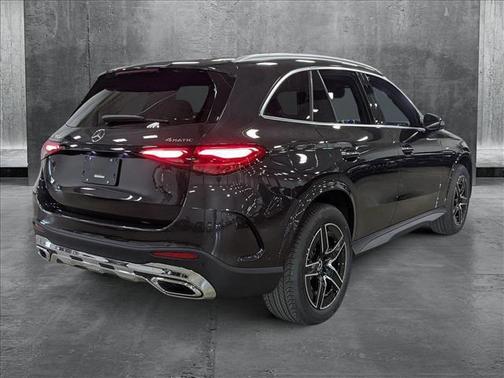2025 Mercedes-Benz GLC 350e Base