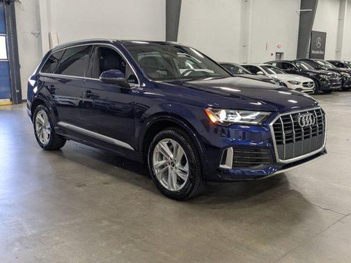 2021 Audi Q7 45 Premium Plus