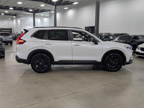 2024 Honda CR-V Hybrid Sport Touring AWD