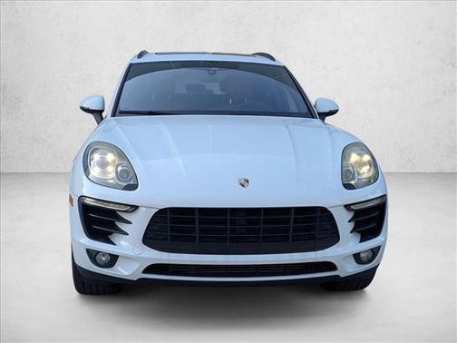 2018 Porsche Macan AWD