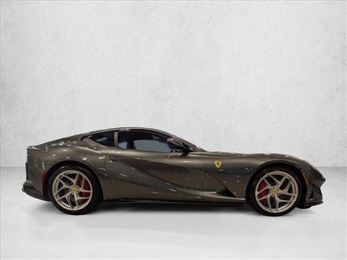 2018 Ferrari 812 Superfast Base
