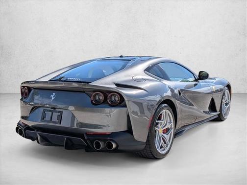 2018 Ferrari 812 Superfast Base