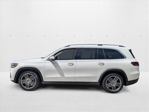 2026 Mercedes-Benz GLS 450 4MATIC