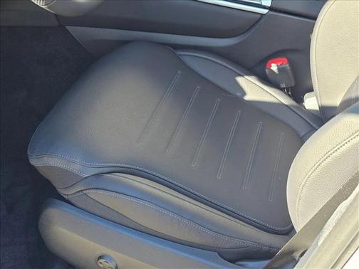 Cirrus Silver Metallic 2026 Mercedes-Benz AMG GLC 43 4MATIC