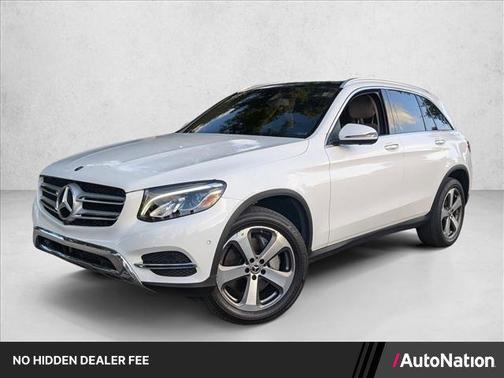 Polar White 2018 Mercedes-Benz GLC 300 4MATIC