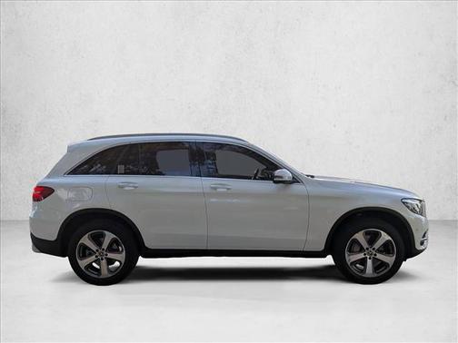 Polar White 2018 Mercedes-Benz GLC 300 4MATIC
