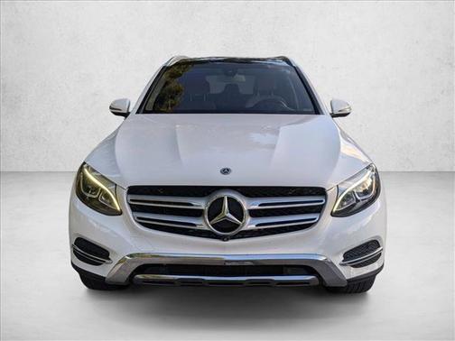 Polar White 2018 Mercedes-Benz GLC 300 4MATIC