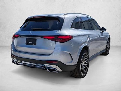 2026 Mercedes-Benz GLC 300 Base