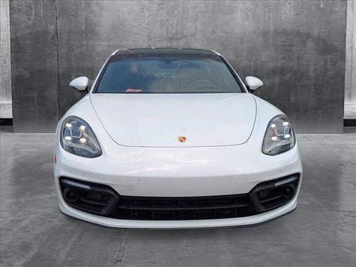 2023 Porsche Panamera Platinum Edition