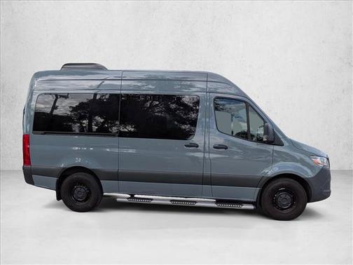 2024 Mercedes-Benz Sprinter 2500 Standard Roof