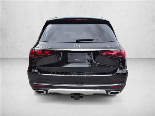 Obsidian Black Metallic 2025 Mercedes-Benz GLS 450 4MATIC