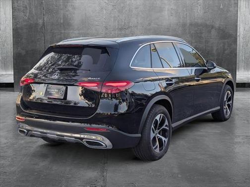 2025 Mercedes-Benz GLC 350e Base