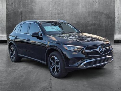2025 Mercedes-Benz GLC 350e Base