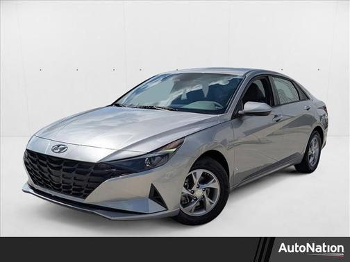 2021 Hyundai ELANTRA SE