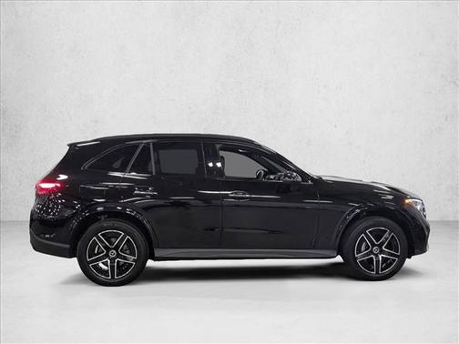 2024 Mercedes-Benz GLC 300 Base
