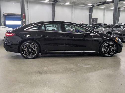 2023 Mercedes-Benz EQS 450 4MATIC