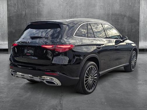 2025 Mercedes-Benz GLC 300 Base
