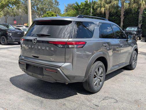 2023 Nissan Pathfinder SV FWD