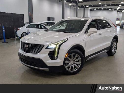 2020 Cadillac XT4 Premium Luxury