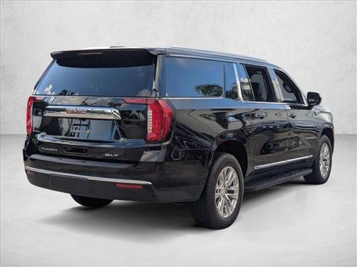 2021 GMC Yukon XL SLT