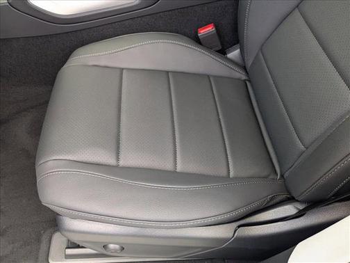 2026 Mercedes-Benz GLS 450 4MATIC