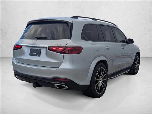 2026 Mercedes-Benz GLS 450 4MATIC