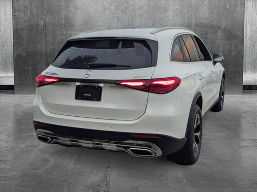 2025 Mercedes-Benz GLC 350e Base