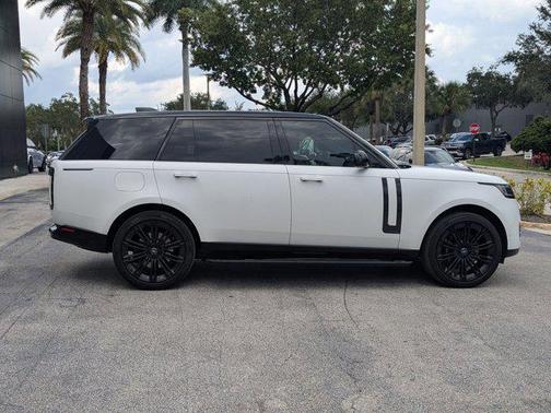 2025 Land Rover Range Rover P530 Autobiography 7 Seat