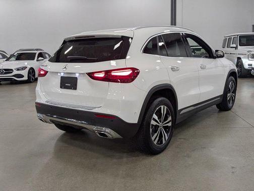 2025 Mercedes-Benz GLA 250 4MATIC