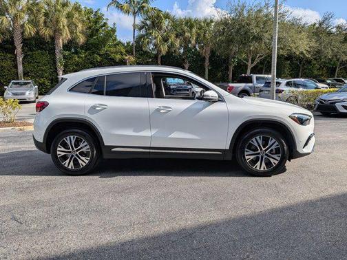 2025 Mercedes-Benz GLA 250 4MATIC