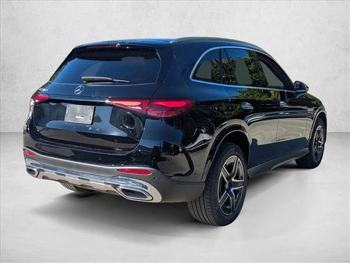 2026 Mercedes-Benz GLC 300 Base