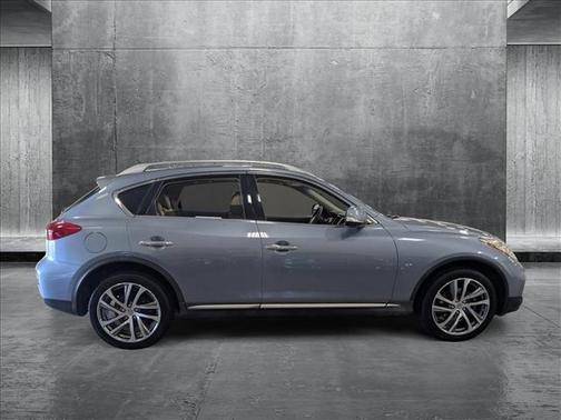 2017 INFINITI QX50 Base
