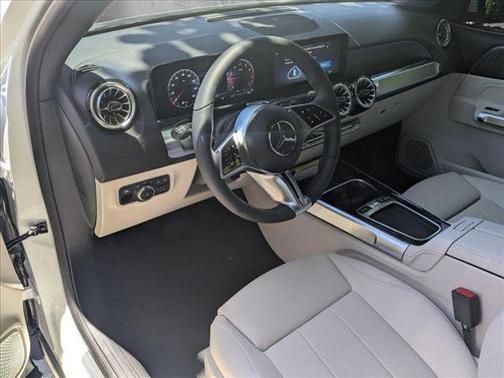 2025 Mercedes-Benz GLB 250 Base