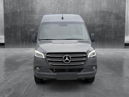 2024 Mercedes-Benz Sprinter 2500 Standard Roof