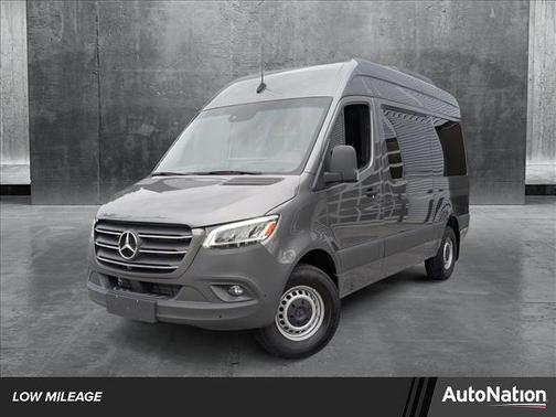 2024 Mercedes-Benz Sprinter 2500 Standard Roof