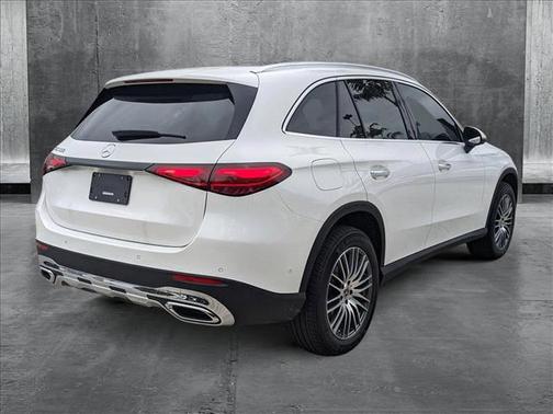 2025 Mercedes-Benz GLC 300 Base