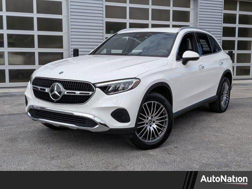 2025 Mercedes-Benz GLC 300 Base