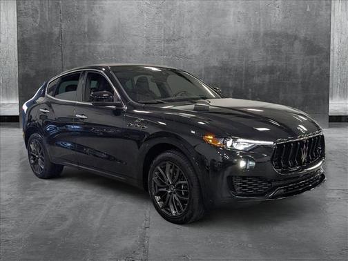 2024 Maserati Levante GT Ultima