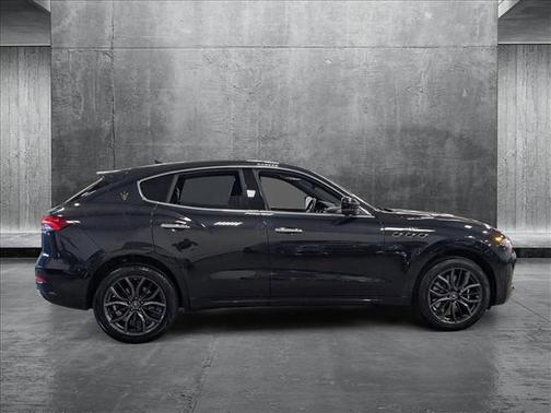 2024 Maserati Levante GT Ultima