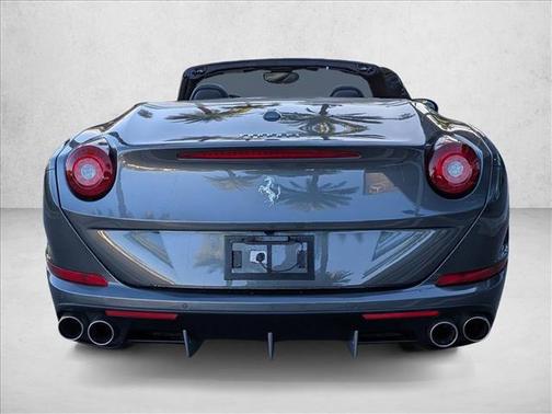 2015 Ferrari California T