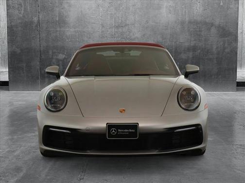 2023 Porsche 911 Carrera 4S Cabriolet