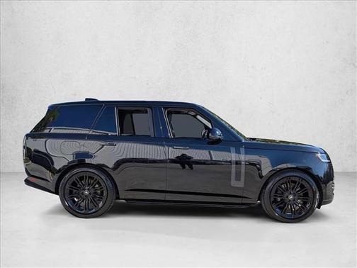 2023 Land Rover Range Rover Autobiography