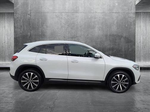2021 Mercedes-Benz GLA 250 Base 4MATIC