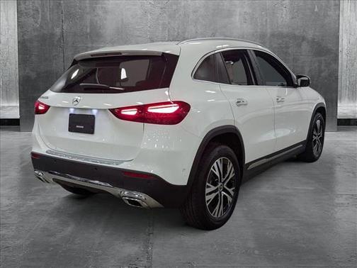 2025 Mercedes-Benz GLA 250 Base
