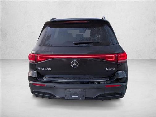 2023 Mercedes-Benz EQB 300 4MATIC