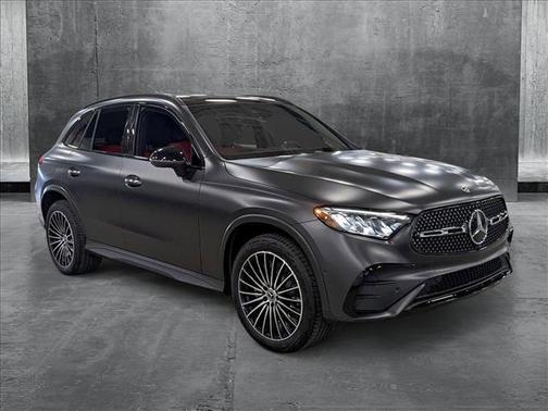 2025 Mercedes-Benz GLC 300 Base